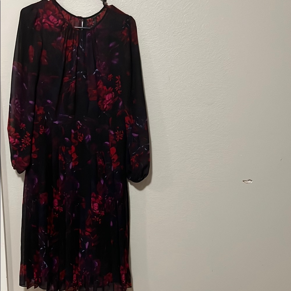 Donna Ricco Black and Red Floral Midi Dress